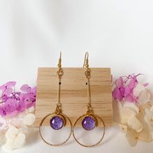 Load image into Gallery viewer, Handmade customisable resin earrings