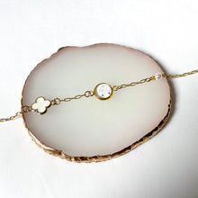 Load image into Gallery viewer, Clover Bracelets