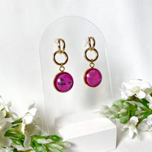 Load image into Gallery viewer, Classic Tiered Rian