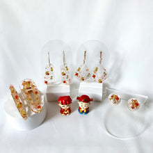 Load image into Gallery viewer, Ang Gong Gong Studs