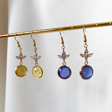 Load image into Gallery viewer, Handmade customisable resin earrings