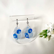 Load image into Gallery viewer, Baby It's Cold Outside Tira Teardrops