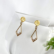 Load image into Gallery viewer, Tuen Gems