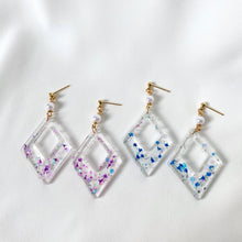 Load image into Gallery viewer, Dancing Diamonds