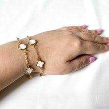 Load image into Gallery viewer, Clover Bracelets