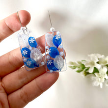 Load image into Gallery viewer, Baby It's Cold Outside Solia