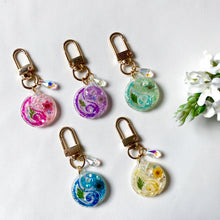 Load image into Gallery viewer, Botanical Yin Yang Keyrings