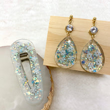 Load image into Gallery viewer, Winter Wonderland Barrettes