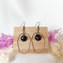 Load image into Gallery viewer, Handmade customisable resin earrings