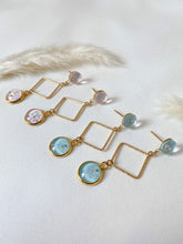 Load image into Gallery viewer, Handmade customisable resin earrings