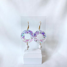 Load image into Gallery viewer, Holographic Party Earrings