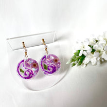 Load image into Gallery viewer, Botanical Yin Yang