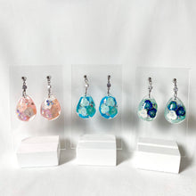 Load image into Gallery viewer, Oriental Floral Tifi