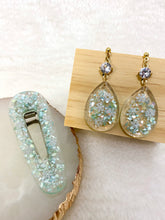 Load image into Gallery viewer, Winter Wonderland Barrettes