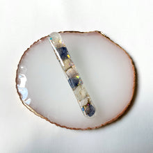 Load image into Gallery viewer, Hydrangea Petite Barrettes