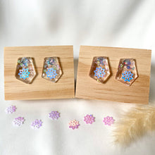 Load image into Gallery viewer, Castella Studs
