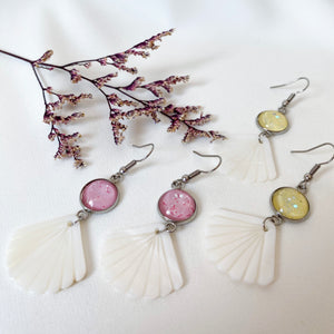 Handmade customisable resin shell pearls earrings